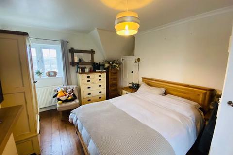 2 The Greenway, Llandarcy, Neath, SA10 6JB