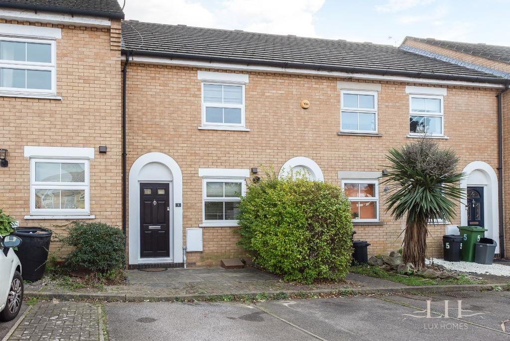 Abbey Close, Romford 2 bed terraced house £400,000