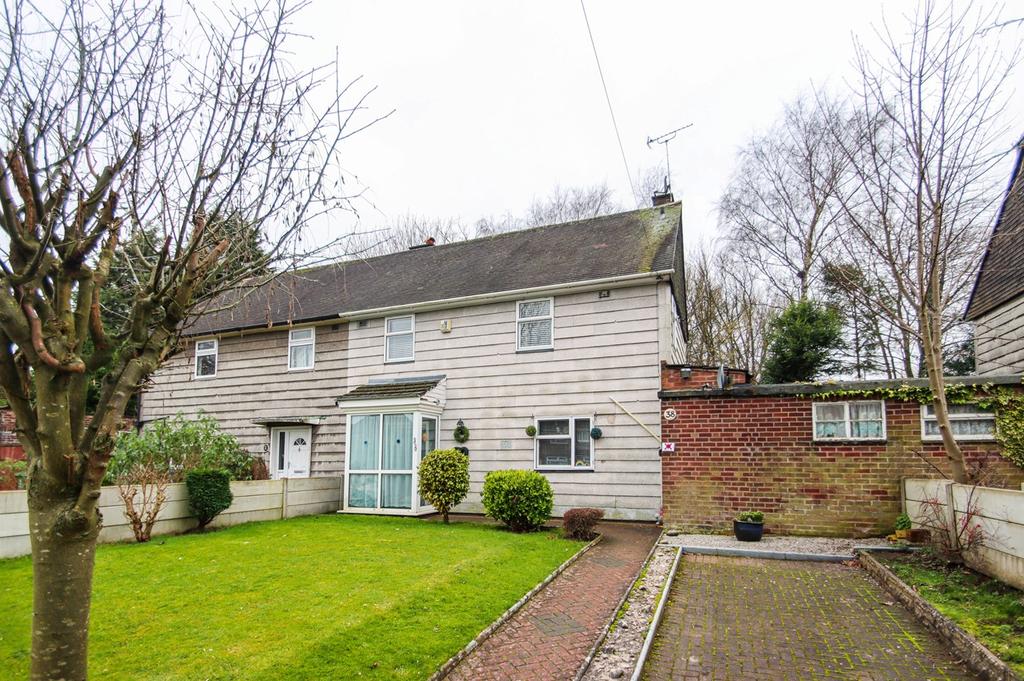Moss Lane, Partington, Manchester, M31 3 bed semidetached house £120,000