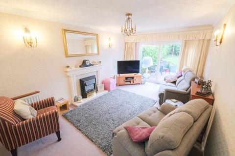 62 Beechcroft Crescent, Sutton Coldfield, B74 3SH