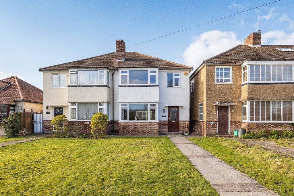 Chelsfield Lane, Orpington, Kent, BR6 7RS 3 bed semidetached house £