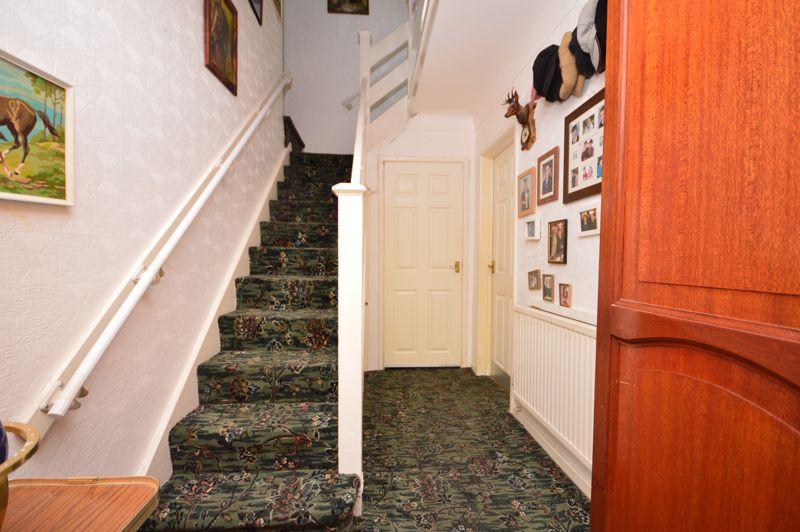 Rutland Avenue, Halewood, Liverpool 4 bed semidetached house £220,000