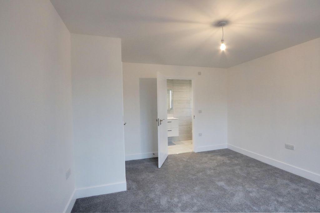 Bedroom 1 (Double with Ensuite)