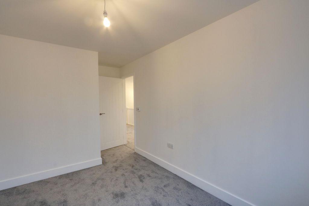 Bedroom 2 (Double)