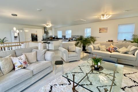 16 Rowan Road, Wadebridge, PL27 7SN