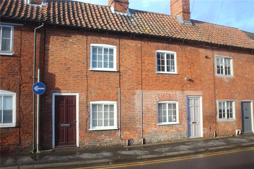Boston Road, Sleaford, Lincolnshire... 2 bed terraced house £525 pcm