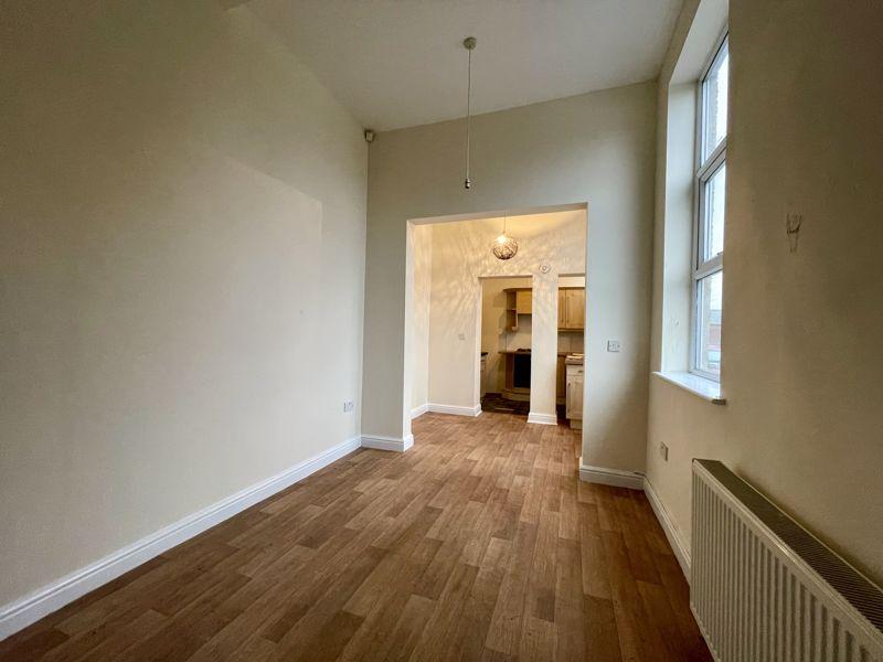 School Street, Tyldesley, Manchester.... 2 bed apartment £550 pcm (£