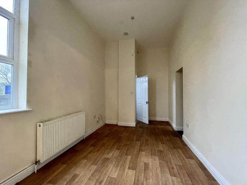 School Street, Tyldesley, Manchester.... 2 bed apartment £550 pcm (£