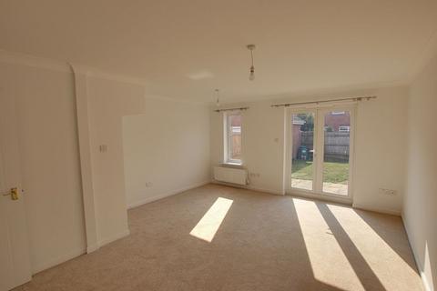 3 bedroom semi-detached house to rent - Cornbrash Rise, Trowbridge