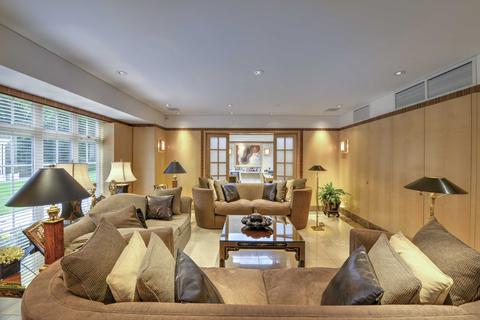 7 Corbar Close, Barnet, EN4 0JL