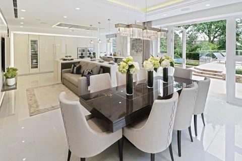 undefined, Camlet Way, Hadley Wood, Hertfordshire, EN4