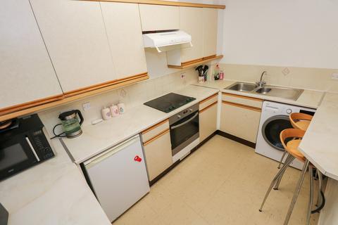 2 bedroom apartment for sale - 35 Morton Gardens, Rugby, Warwickshire CV21 3TG
