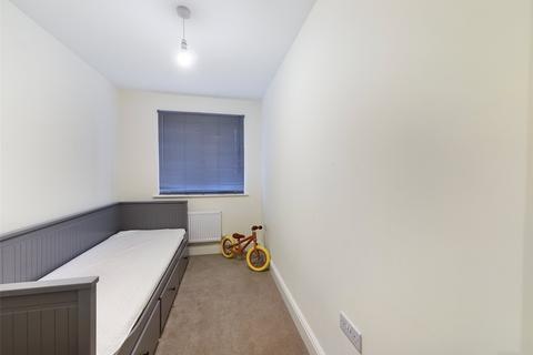 19 Emery Avenue, Gloucester, GL1 5QP
