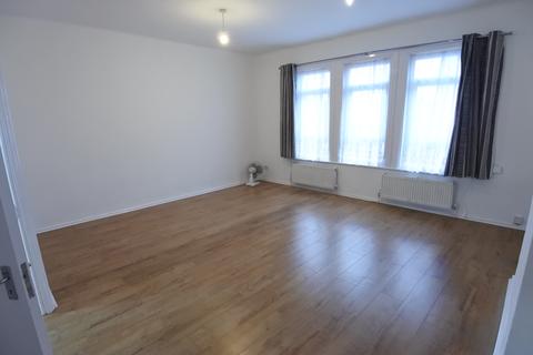 3 bedroom flat to rent - High Road, Willesden NW10