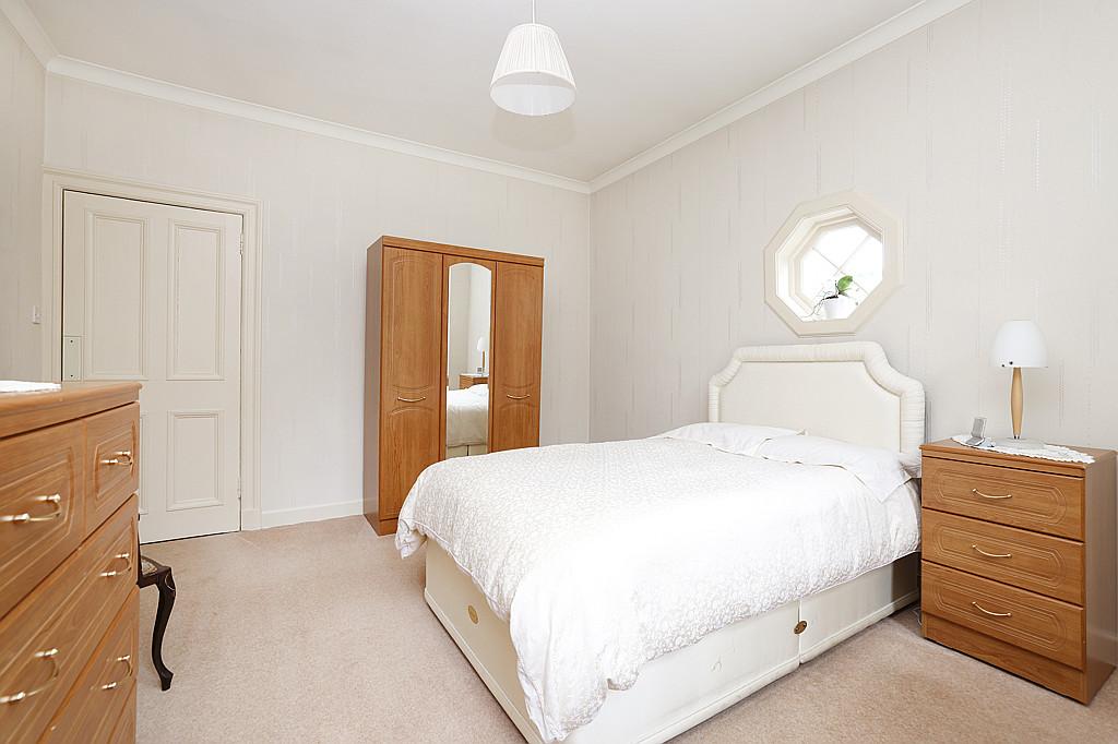 Double Bedroom 1