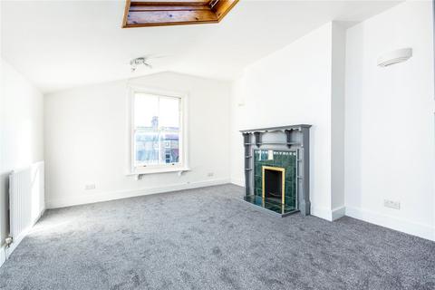 1 bedroom penthouse to rent, Pretoria Road, London, SW16