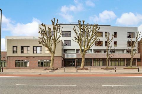 2 bedroom apartment for sale - 99 Staines Road West, Sunbury-On-Thames TW16 7FG