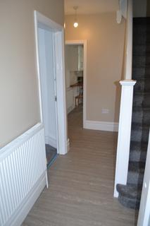 5 bedroom terraced house to rent, Stapleton Road