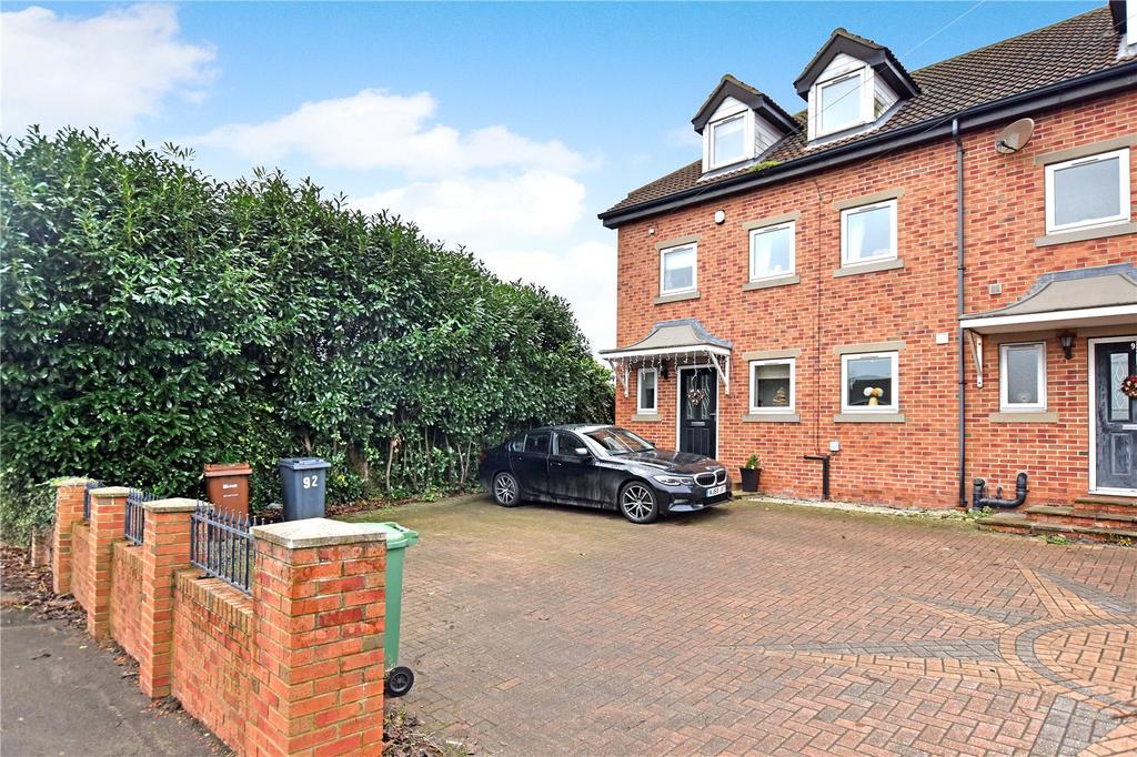 Scotchman Lane, Morley, Leeds 4 bed townhouse £275,000