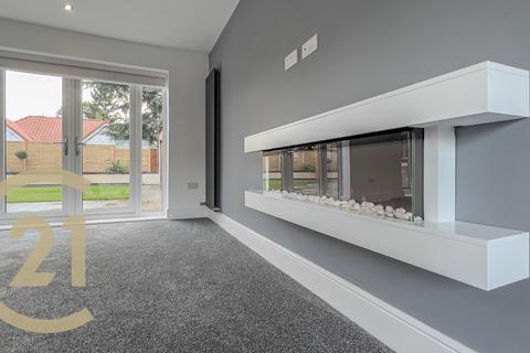 12 Cantley Lane, Doncaster, DN4 6ND