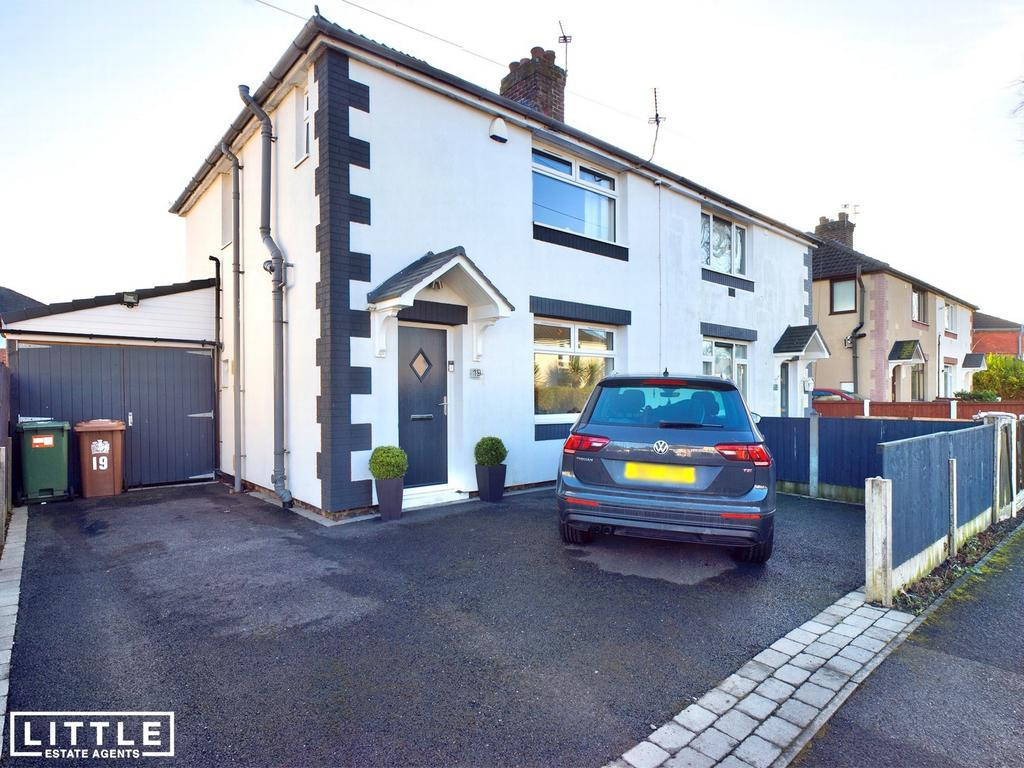 Dennis Avenue, St. Helens, WA10 3 bed semidetached house £175,000
