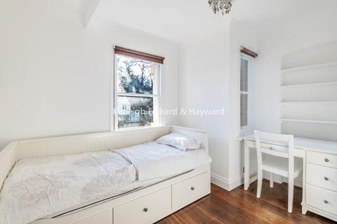 2 bedroom apartment to rent - Avenue Road London N6