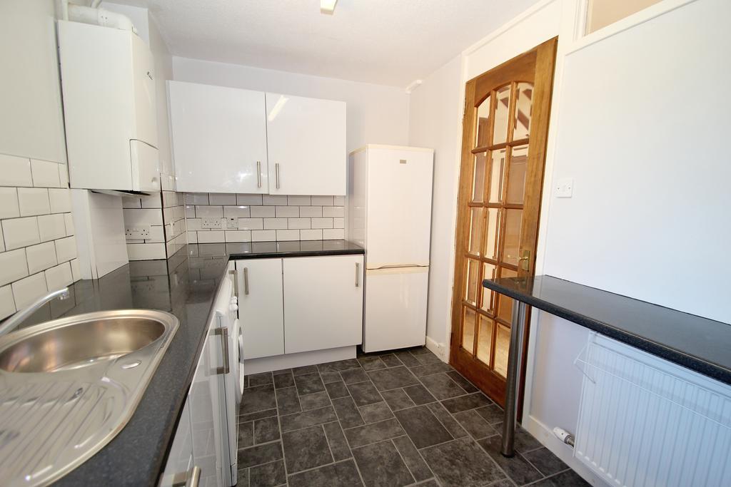 69 Mackintosh Road, INVERNESS, IV2 3TX 3 bed apartment £110,000