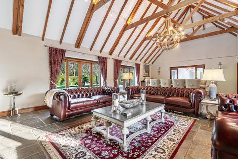 Eastfield Pyle Hill, Woking, GU22 0SR