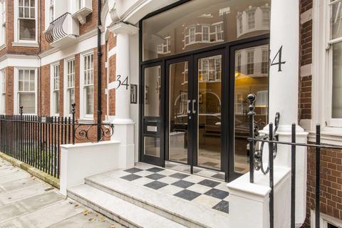 1 bedroom flat to rent, Sloane Court West, Chelsea SW3