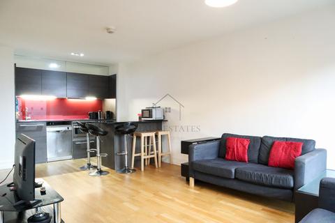2 bedroom flat to rent - The Quad, Highcross Street, Leicester, Leicestershire