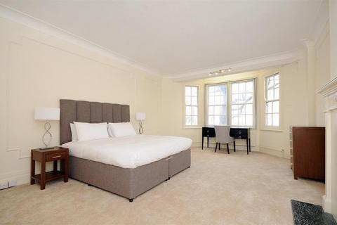 5 bedroom flat to rent, Park Road, St Johns Wood