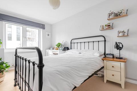 1 bedroom flat for sale - Winders Road, Battersea