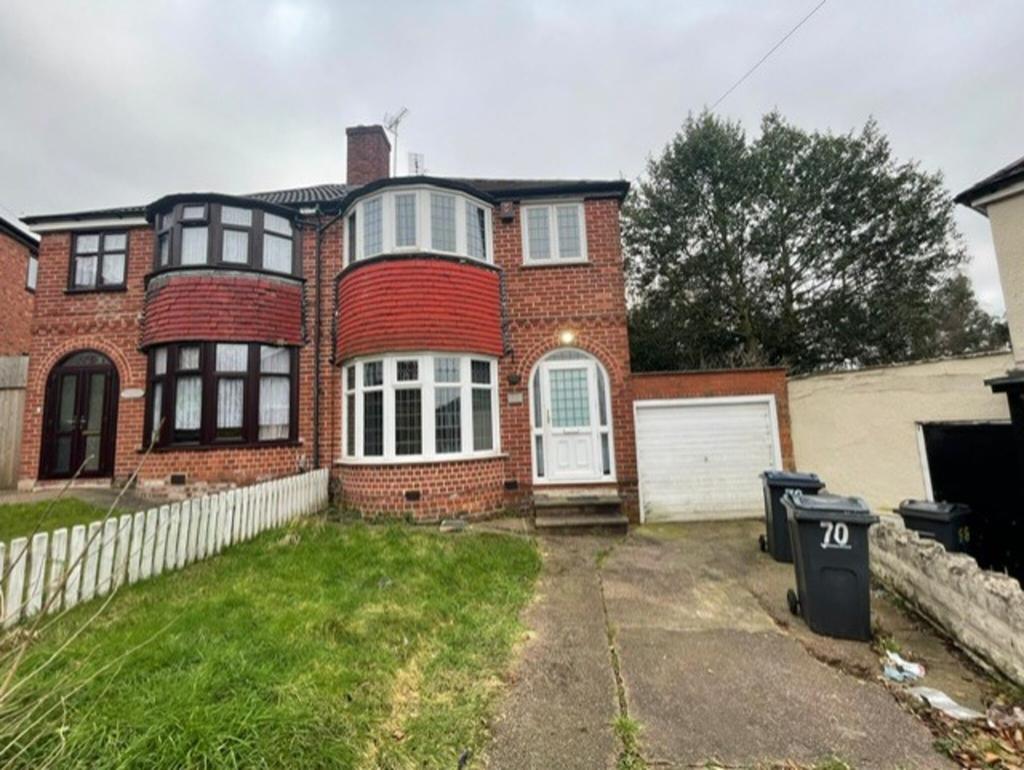 Neville Road, Erdington, B23 7SB 3 bed semidetached house £775 pcm (£179 pw)