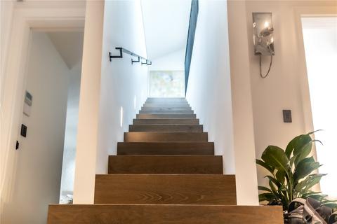 1 Down Street Mews, London, W1J 7AU