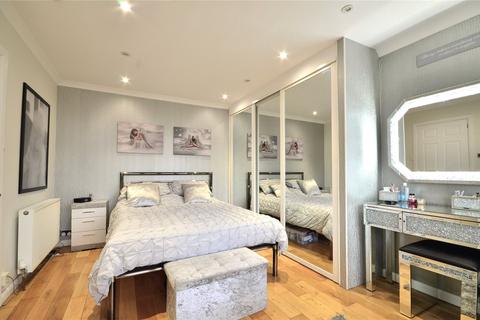 4 bedroom bungalow for sale - East Grinstead, West Sussex, RH19