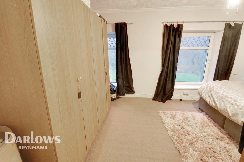 Bournville Road, Blaina 3 bed terraced house £120,000