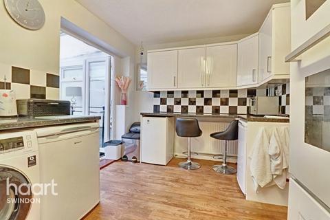 14 Alder Close, Swindon, SN2 2SH