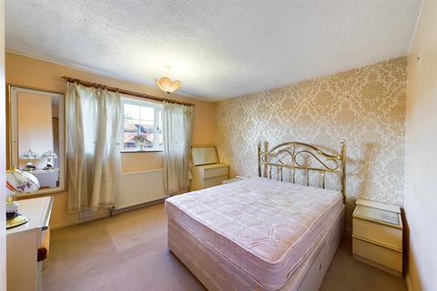 19 Cranham Drive, Worcester, WR4 9LY