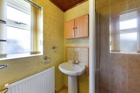 19 Cranham Drive, Worcester, WR4 9LY