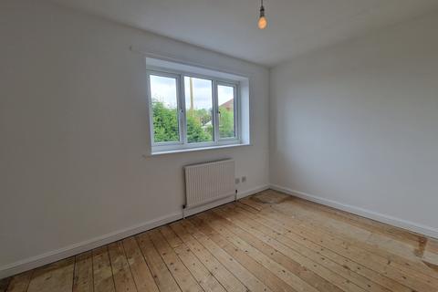 15 Adswood Close, Oldham, OL4 2JU