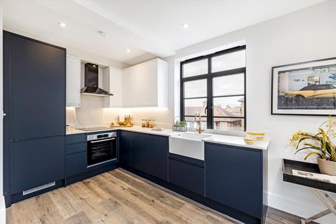 Flat 8, 235 All Souls Avenue, London, NW10 3AE