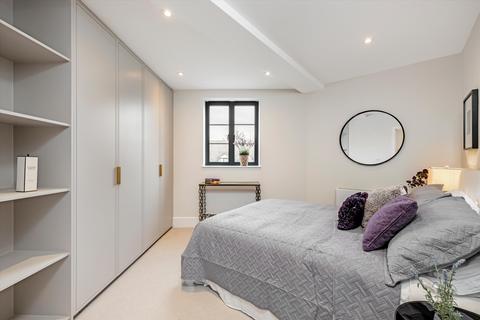 Flat 8, 235 All Souls Avenue, London, NW10 3AE