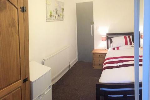 undefined, Room 4, 14 Avondale Street, Lincoln, Lincolnshire, LN2 5BL