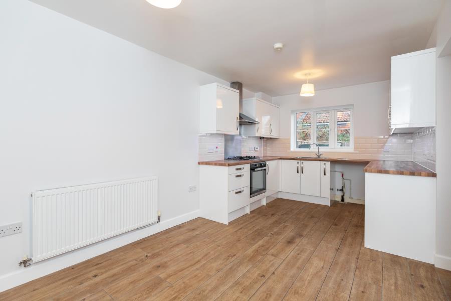 Bewdley Road, Stirchley, Birmingham, B30 3 bed semidetached house £