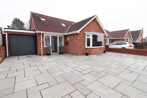 3 bedroom detached bungalow for sale - Ollerton Road, Ansdell, Lytham St. Annes