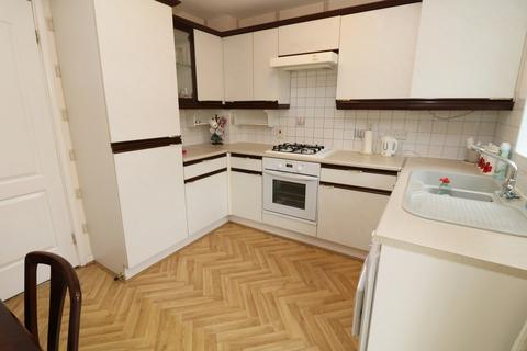 4 Ashwell Drive, Shirley, Solihull, B90 3LR