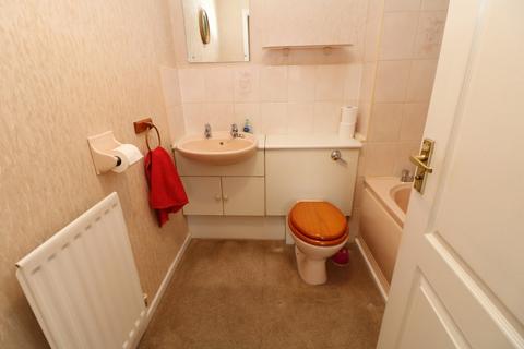 4 Ashwell Drive, Shirley, Solihull, B90 3LR