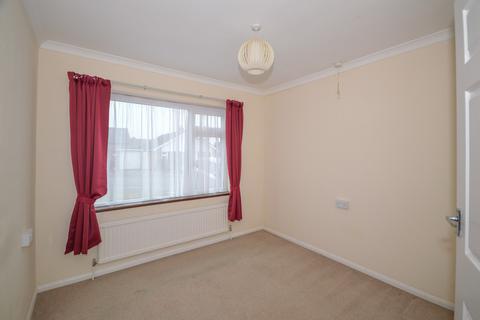 2 Blenheim Close, Brantham, Manningtree, CO11 1TJ