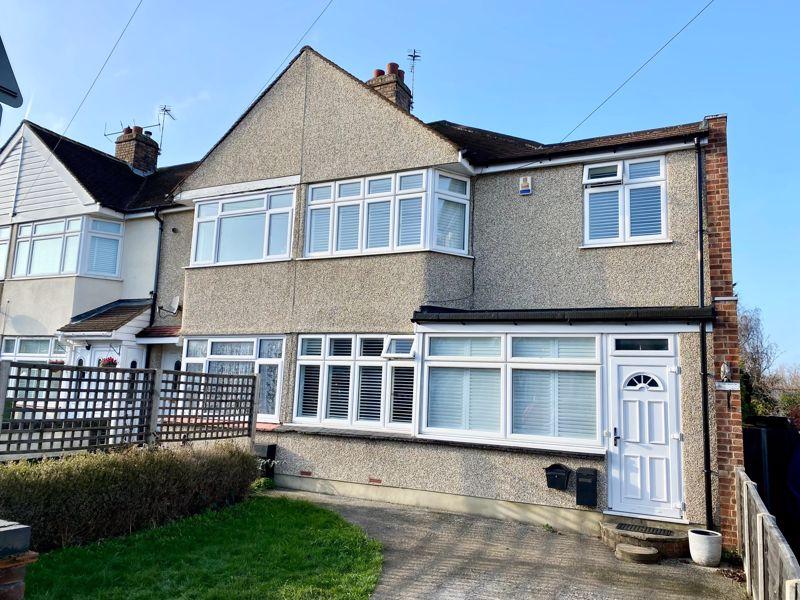 Dorchester Avenue, Bexley 3 bed end of terrace house £475,000