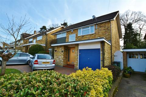 4 bedroom detached house to rent - Sheridan Road, Watford, Herts, WD19
